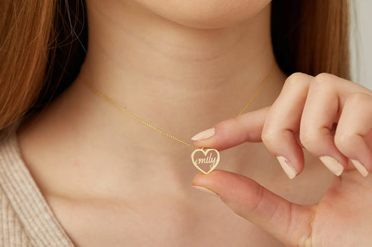 The Art of Handcrafted Elegance – Why Unique By Mia Jewelry Stands Out