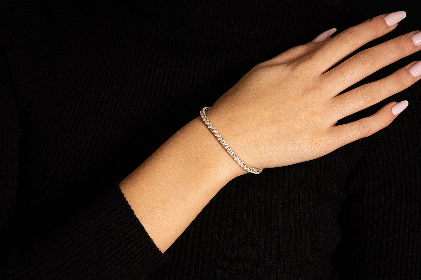 18K White Gold Tennis Bracelet With 6.89 TCW Natural Diamond