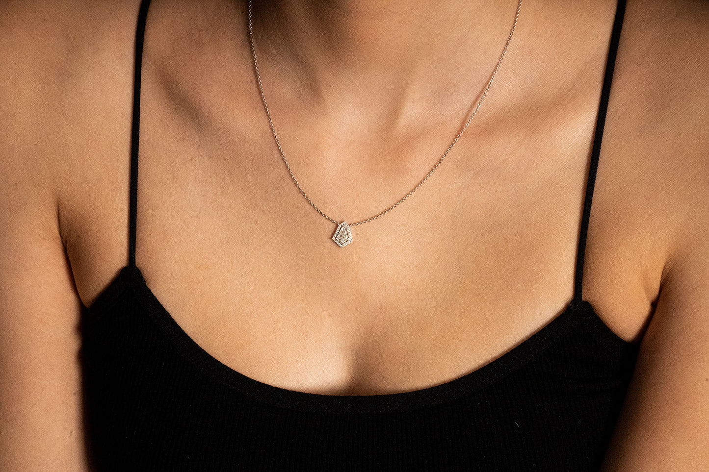 18K White Gold Pendant Necklace With 0.54 TCW Natural Diamond