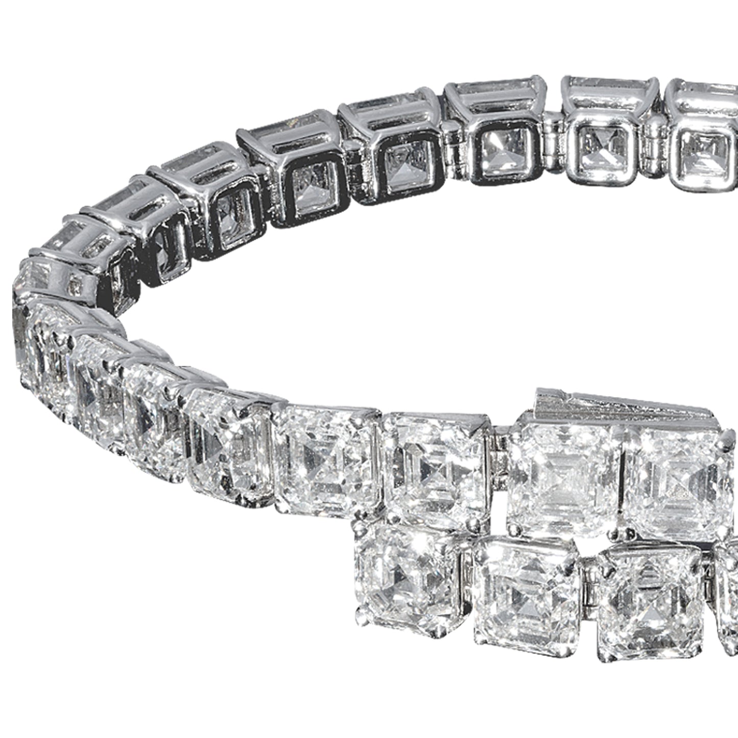 18K White Gold Tennis Bracelet With 29.28 Natural Diamonds