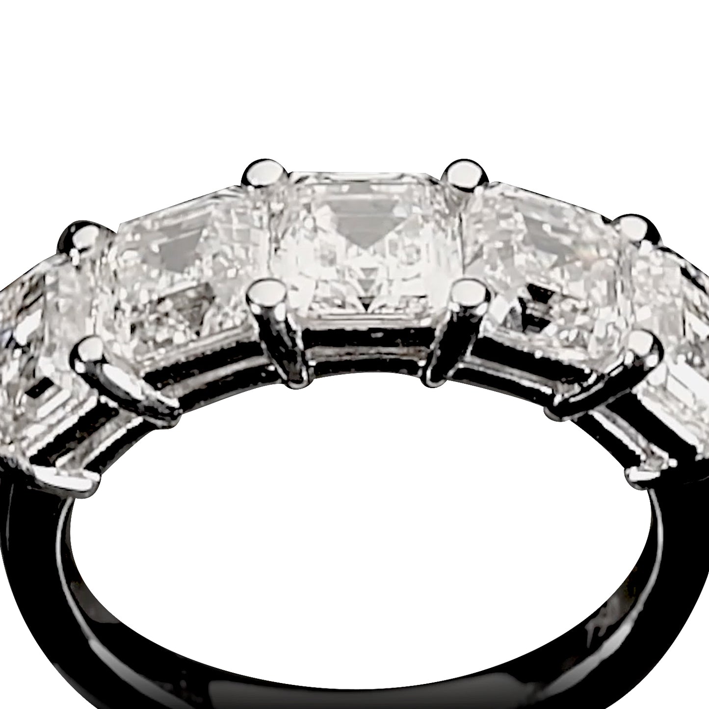 18K White Gold Statement Ring With 4.56 TCW Natural Diamond