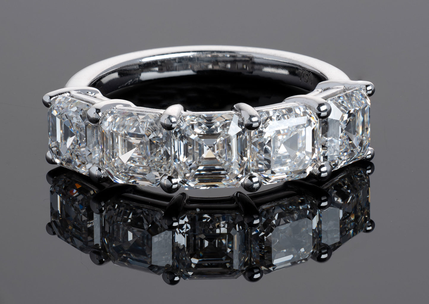 18K White Gold Statement Ring With 4.56 TCW Natural Diamond