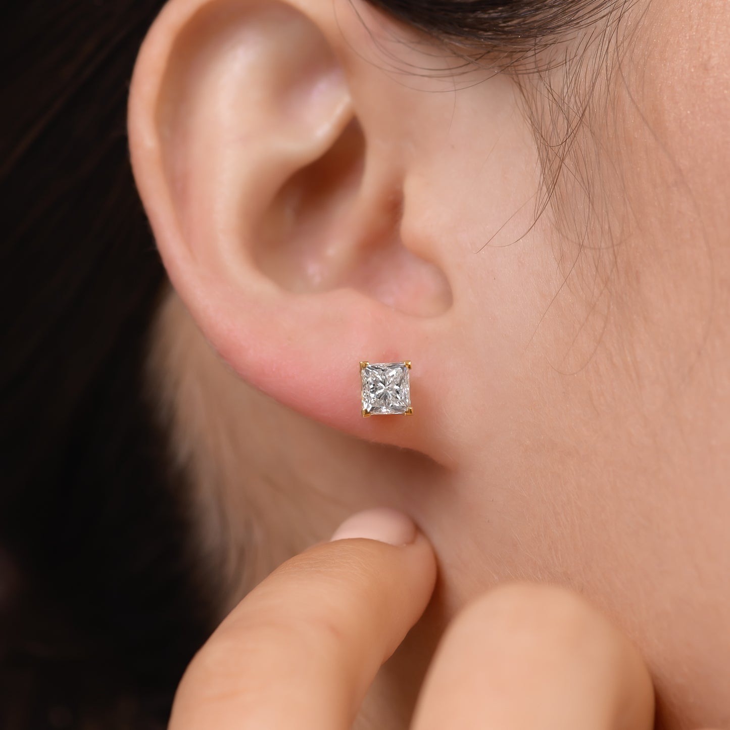 18K Yellow Gold Stud Earrings With 1.80 TCW Natural Diamond