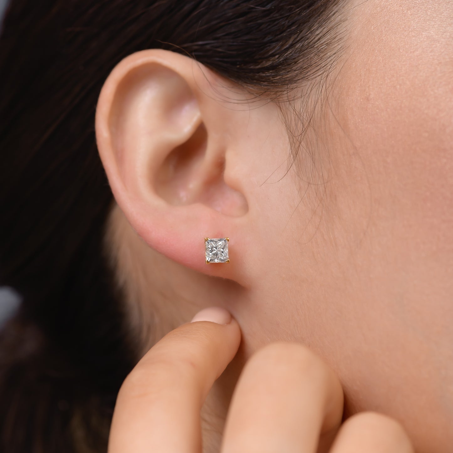 18K Yellow Gold Stud Earrings With 1.80 TCW Natural Diamond