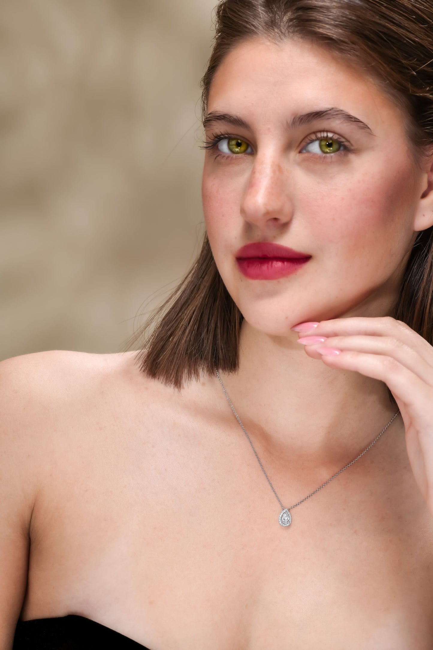 14K White Gold Pendant Necklace With 0.71 TCW Natural Diamond