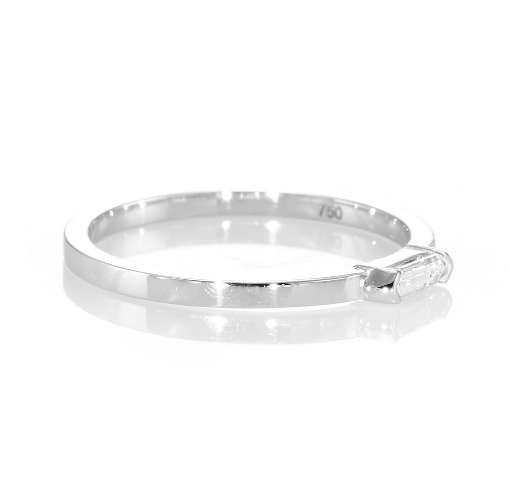 18k White Gold Ring With 0.13 Carat Elongated Hexagon Shape Natural Diamond