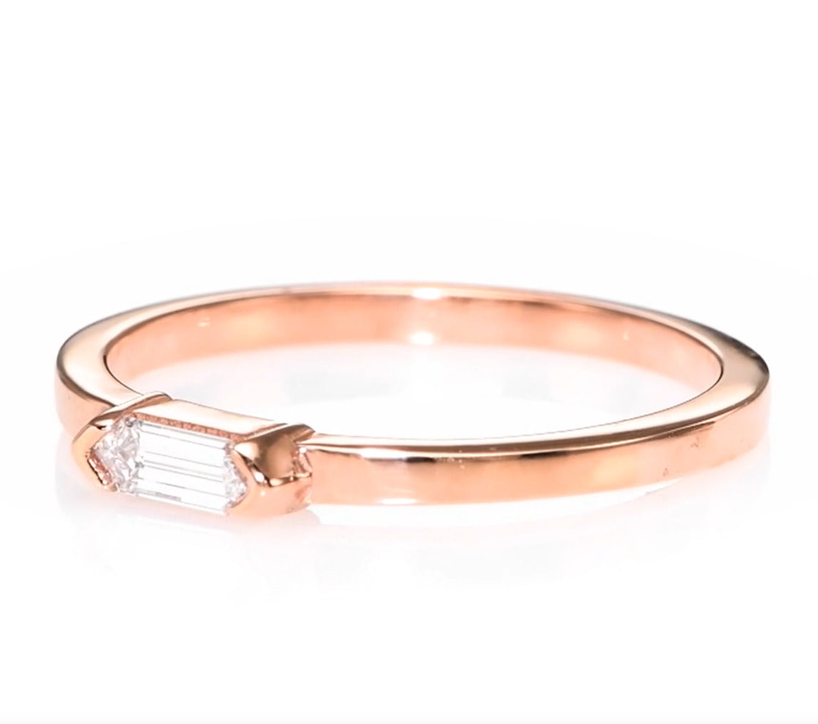 18k Rose Gold Ring With 0.10 Carat Elongated Hexagon Shape Natural Diamond