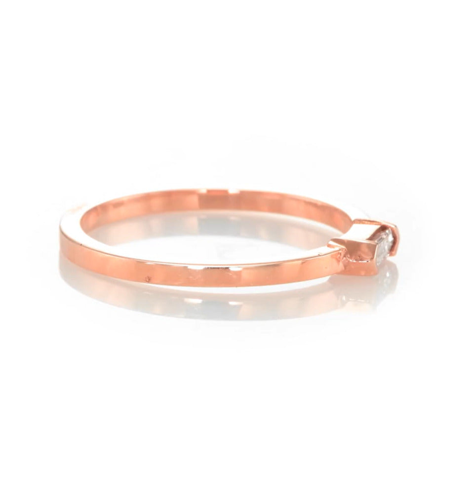 18k Rose Gold Ring With 0.14 Carat Elongated Hexagon Shape Natural Diamond