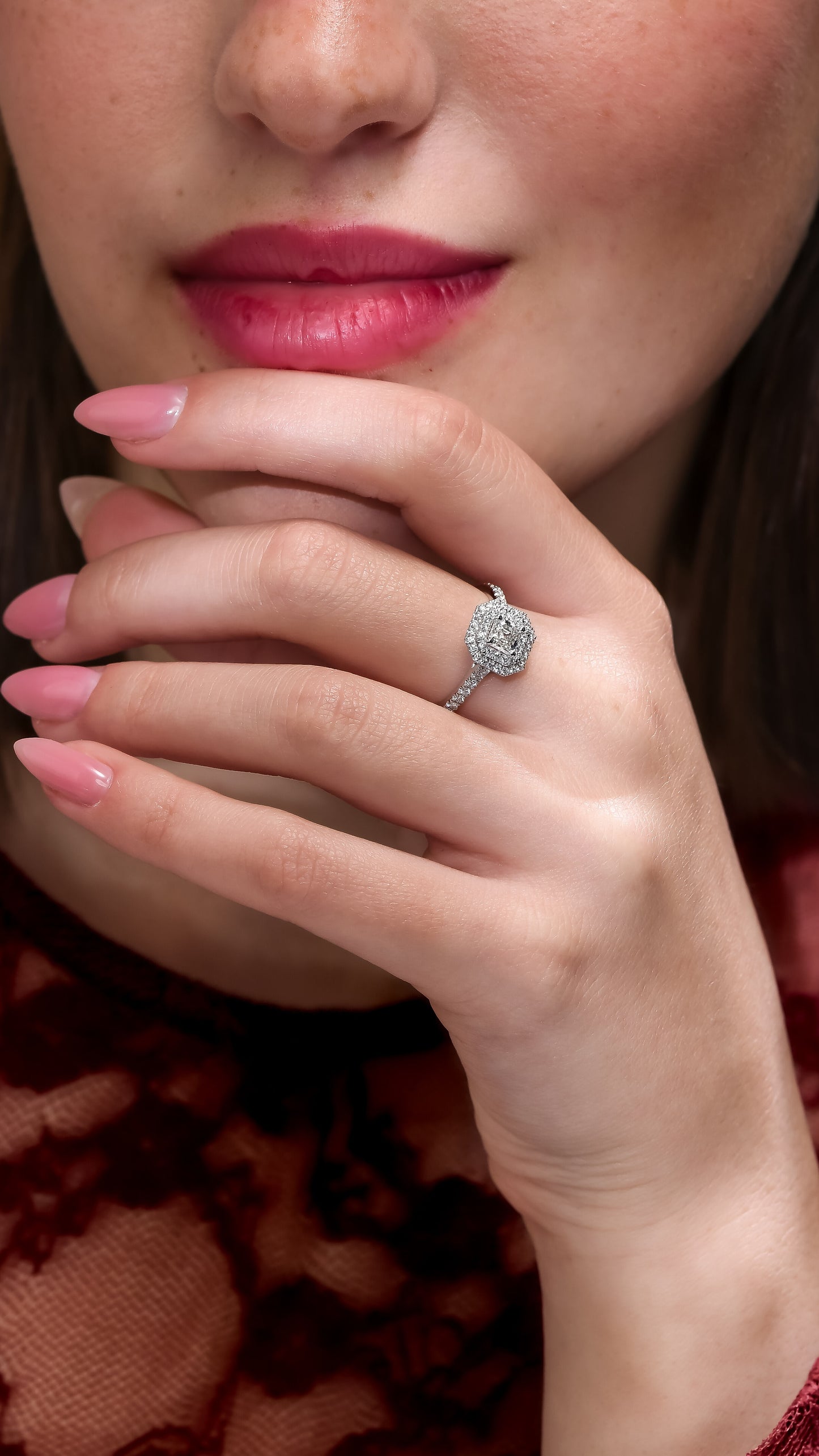 18K White Gold Engagement Ring With 0.86 TCW Natural Diamonds