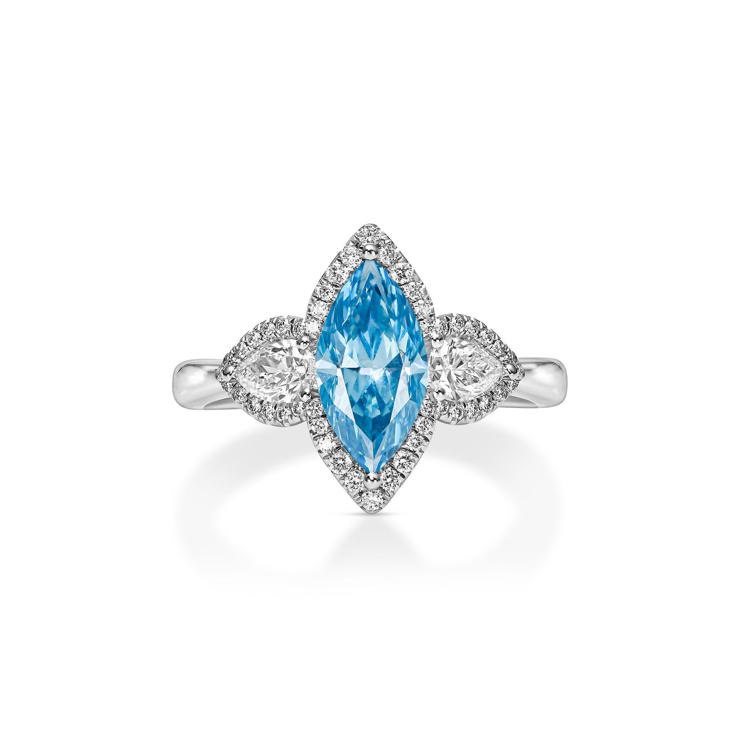 18K White Gold Statement Ring With 1.34 Carat Fancy Coloured Diamond