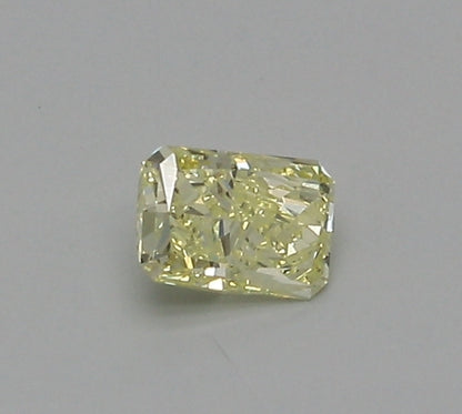 0.30 Carat Radiant Cut Loose Natural Diamond