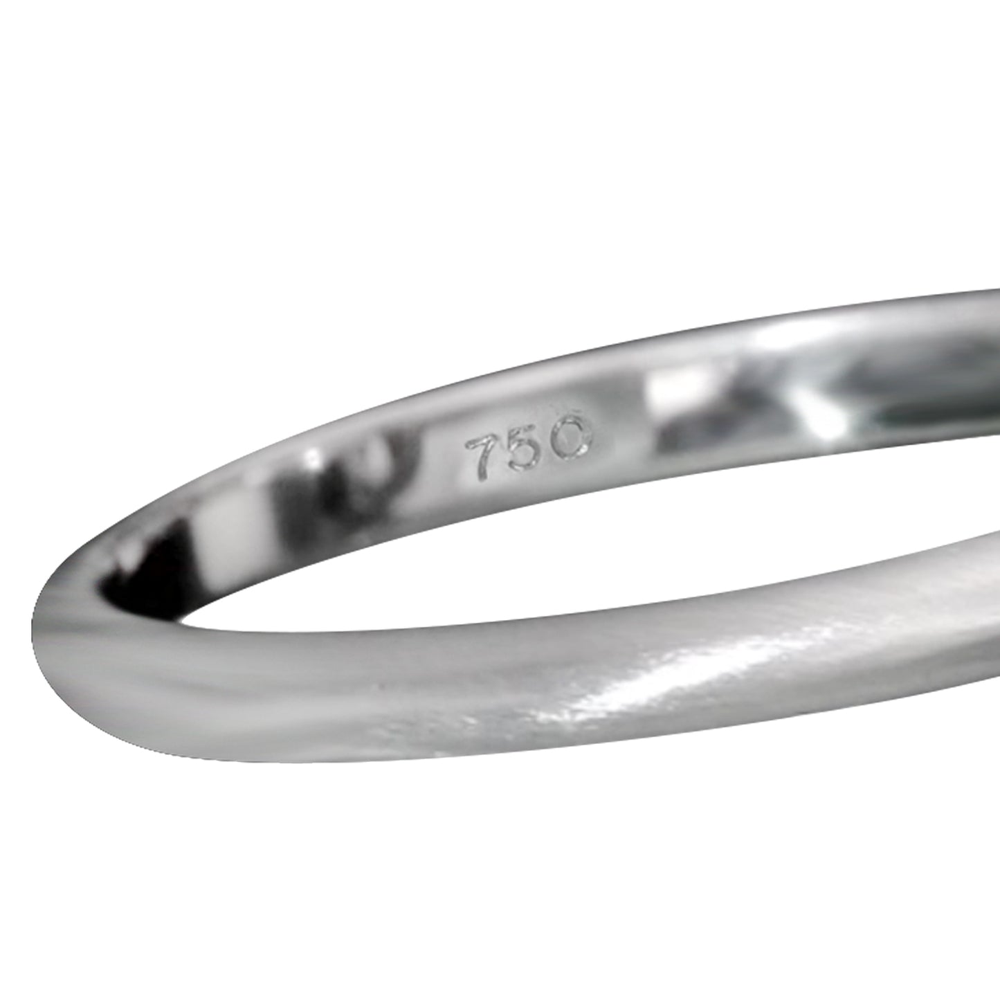 18K White Gold Solitaire Ring With 1.02 Carat Natural Diamond