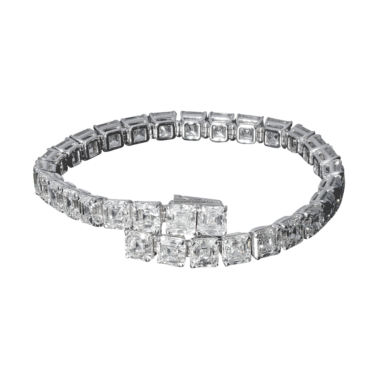 18K White Gold Tennis Bracelet With 29.28 Natural Diamonds