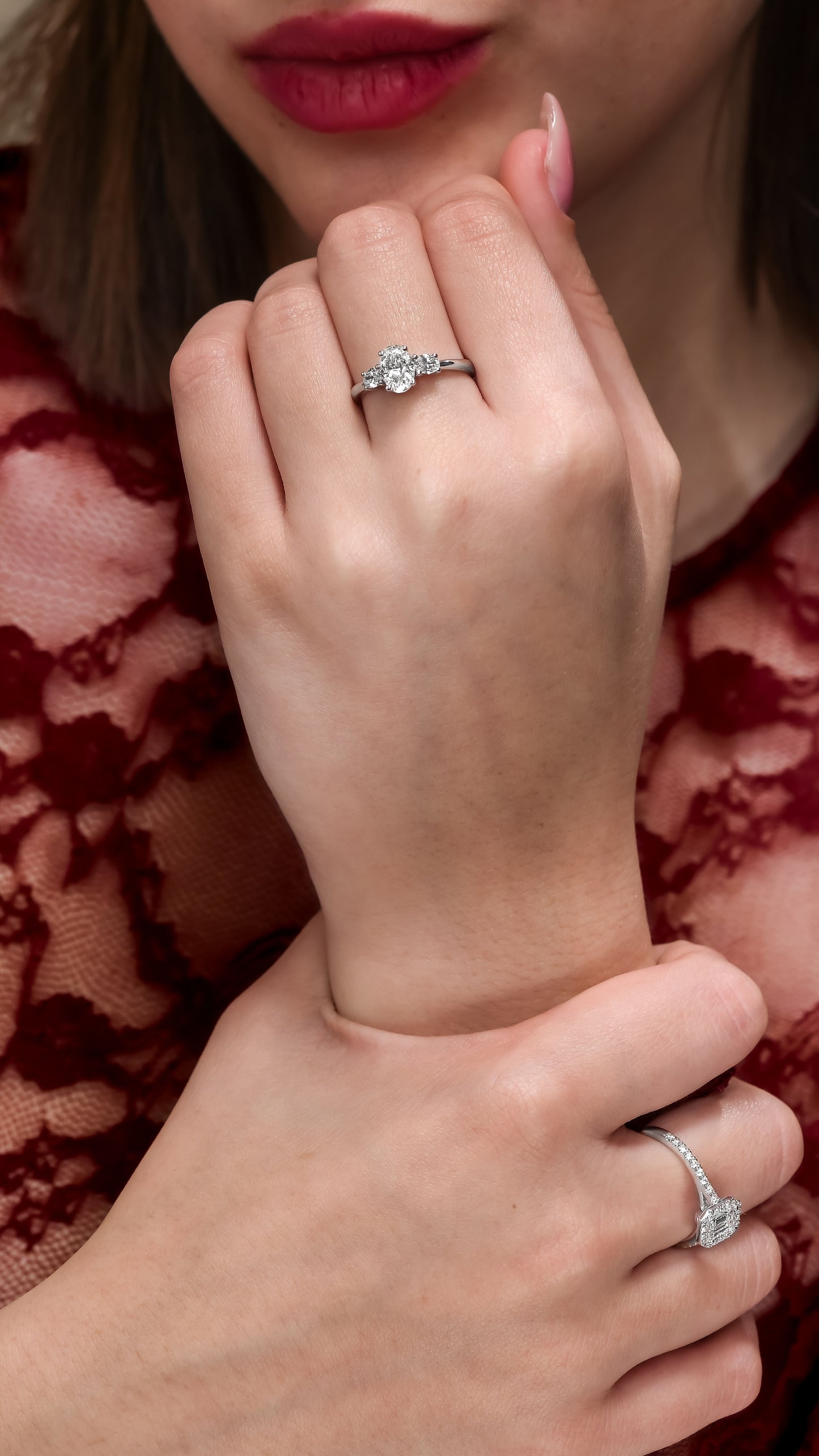 18K White Gold Engagement Ring With 0.92 TCW Natural Diamond