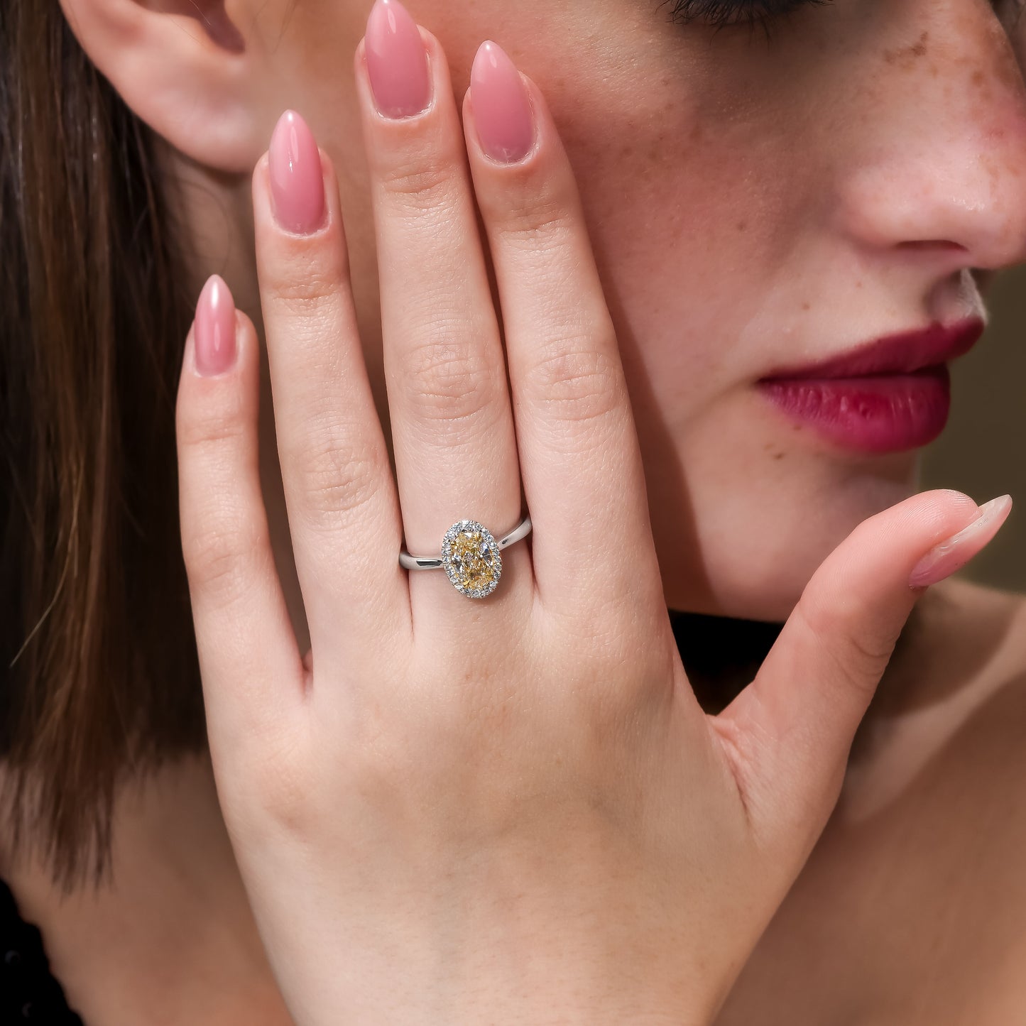 18K White Gold Ring With 1.15 TCW Natural Diamond - Natural Fancy Colored Diamond Main Stone