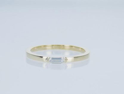 18k Yellow Gold Ring With 0.07 Carat Elongated Hexagon Shape Natural Diamond