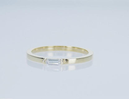 18k Yellow Gold Ring With 0.07 Carat Elongated Hexagon Shape Natural Diamond