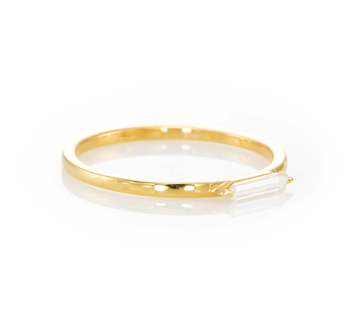 18k Yellow Gold Ring With 0.11 Carat Elongated Hexagon Shape Natural Diamond