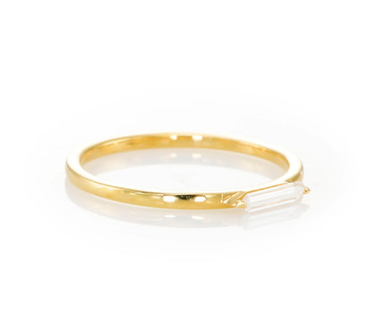 18k Yellow Gold Ring With 0.11 Carat Elongated Hexagon Shape Natural Diamond