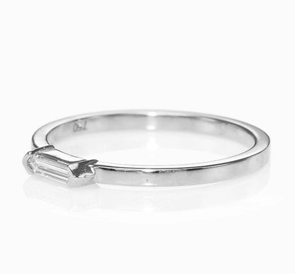 18k White Gold Ring With 0.07 Carat Elongated Hexagon Shape Natural Diamond