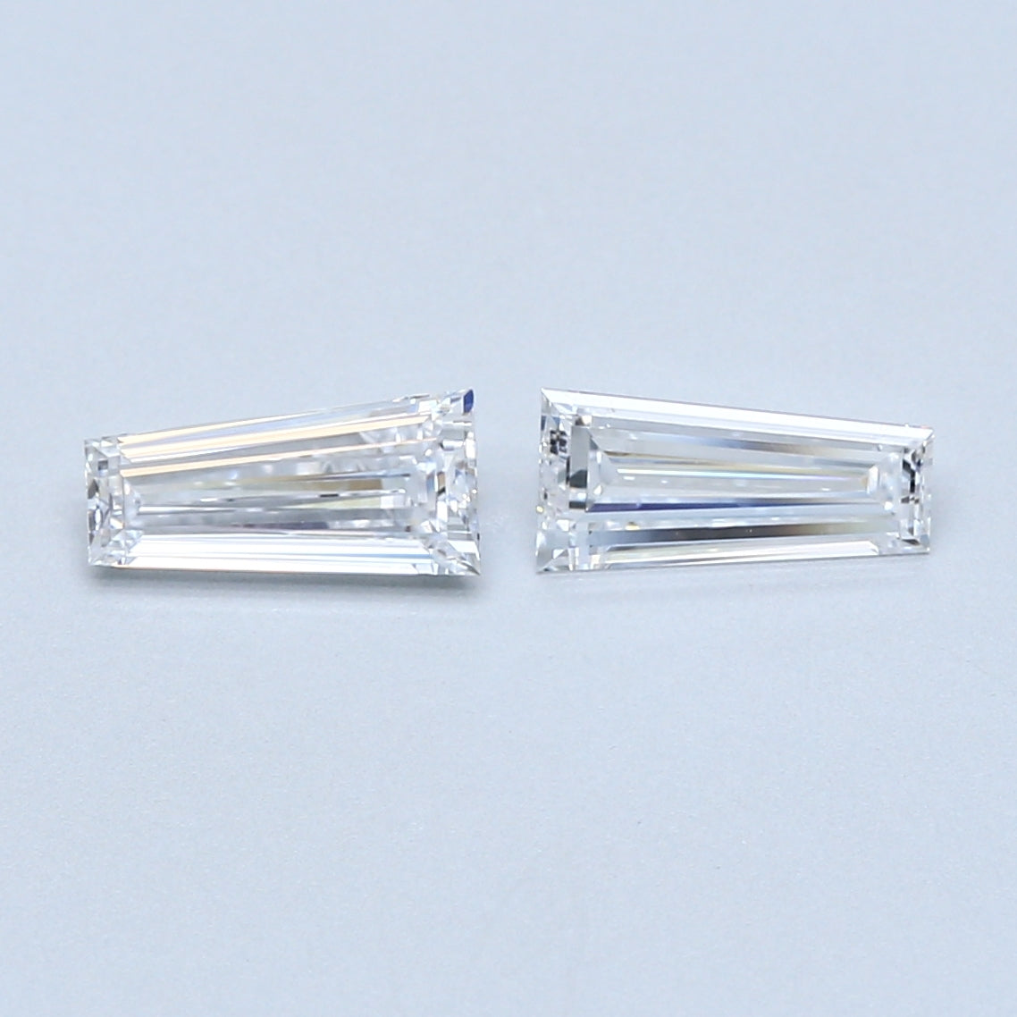 0.95 TCW Pair of Tapered Baguette Natural Loose Diamond
