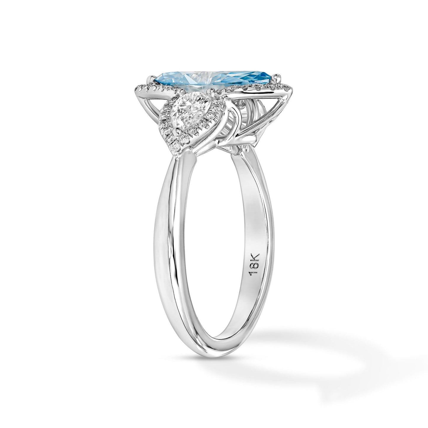 18K White Gold Statement Ring With 1.34 Carat Fancy Coloured Diamond