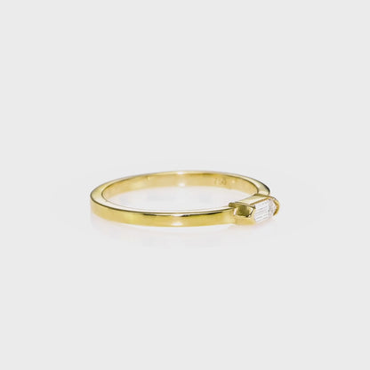 18k Yellow Gold Ring With 0.11 Carat Elongated Hexagon Shape Natural Diamond