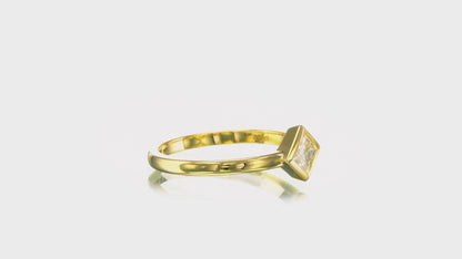 18K Yellow Gold Statement Ring With 0.51 TCW - Natural Fancy Colored Diamond Main Stone