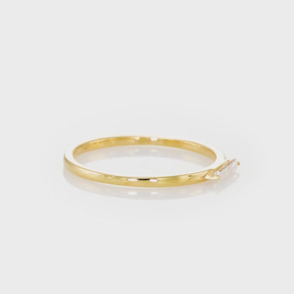 18k Yellow Gold Ring With 0.11 Carat Elongated Hexagon Shape Natural Diamond